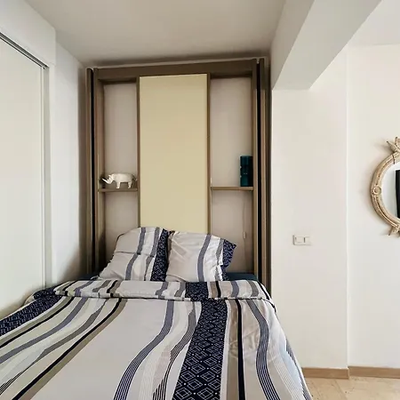 Grand Studio De 30 M2 Promenade Des Anglais Nice Buitenkant foto